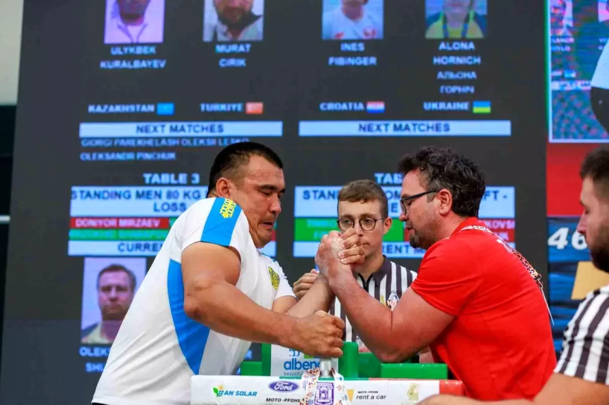 eskisehirli sporcular dunya sampiyonasindan madalya ile dondu Q2dGLLM2