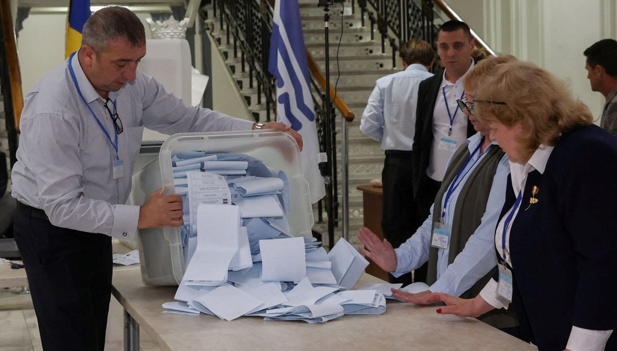 moldovada olayli secim katilim orani yuzde 52 oldu ZH58YUJA