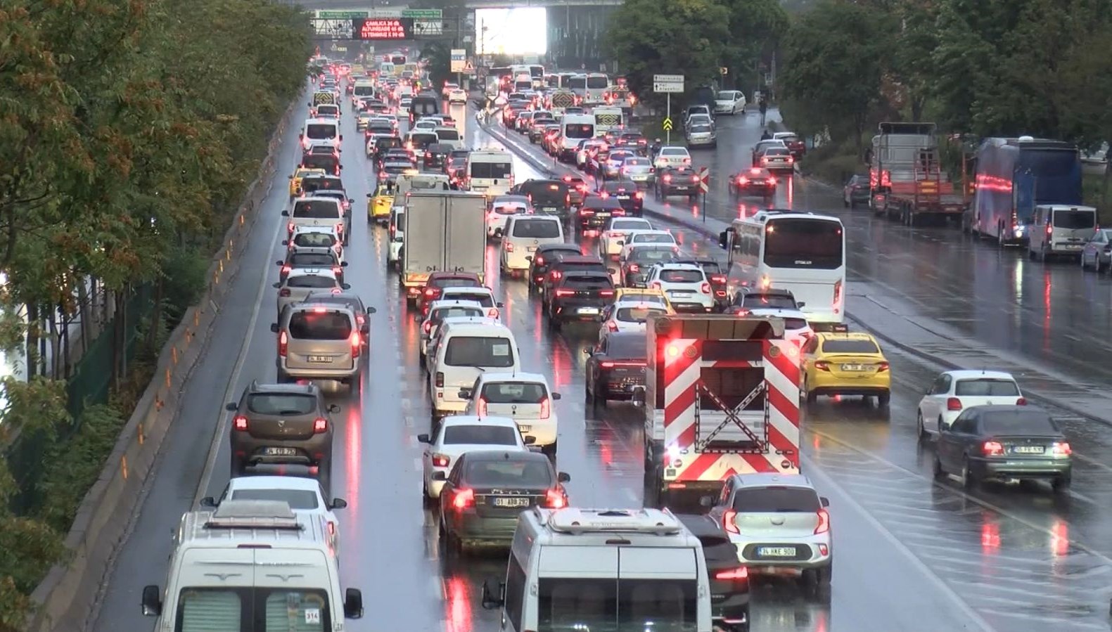 araba sattiracak trafik cezalari meclisin gundemine geliyor XbxnLgwQ.jpg