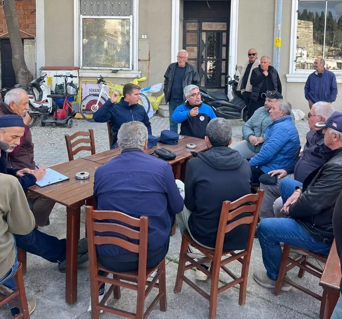 geliboluda balikcilar icin bilgilendirme toplantisi Ebkqzy89.jpg