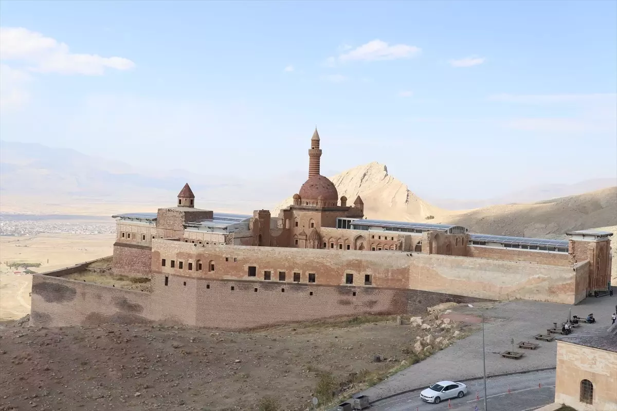 ishak pasa sarayinin unesco dunya mirasi listesi icin yonetim plani hazirlaniyor 6PK7zcR5.jpg