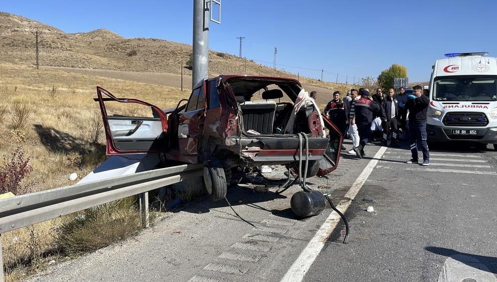 sivasta faciadan donuldu lpg tanki yerinden firladi Le6ry5X8