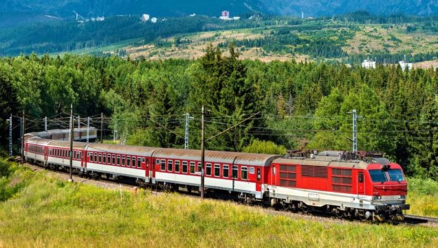 slovakyada tren kazasi 66 yarali Ajf6XdYf.jpg