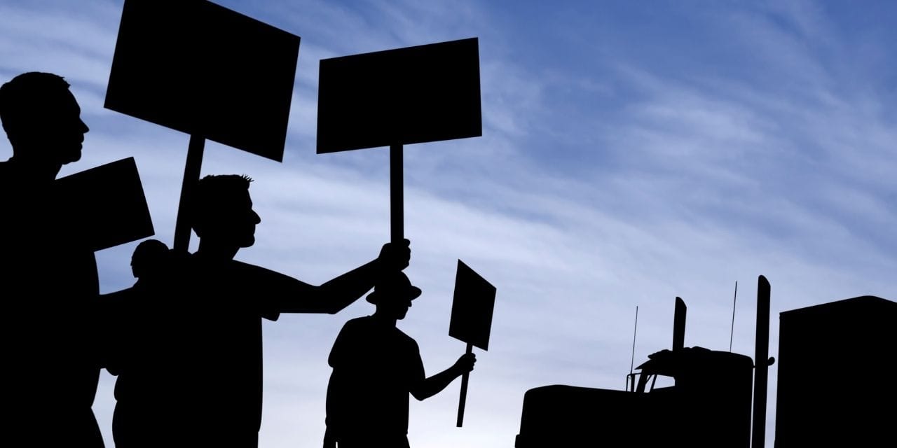 10 kasimda greve cikiyorlar LuaaOClL.jpg