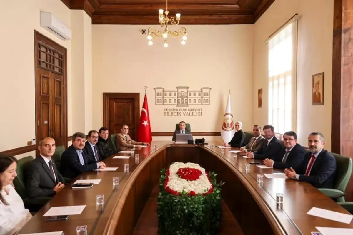 bilecikte 3 osb toplantisi gerceklesti LTAkLLMu.jpg