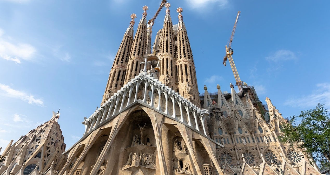 insaati 143 yildir suruyordu dunyanin en buyugu oldu hPV2rQ93.jpg