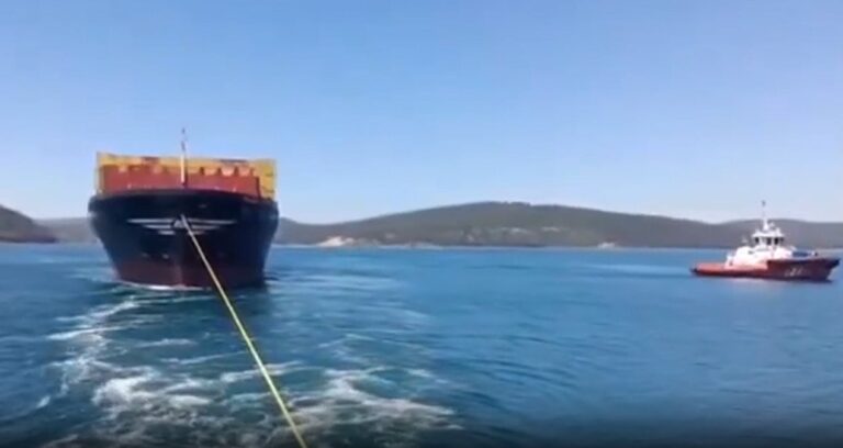 dev-geoi-canakkale-bogazinda-ariza-yapti-QnCSX3BQ